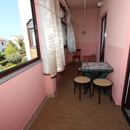 Apartment Maruchita *